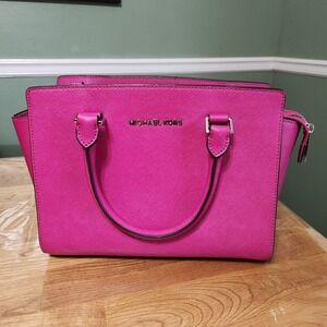 MICHAEL KORS SELMA RASPBERRY PINK SAFFIANO LEATHER CROSSBODY SATCHEL BAG